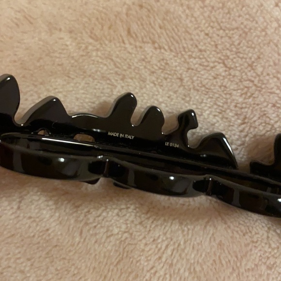 Louis Vuitton Rings - Picture 3 of 3